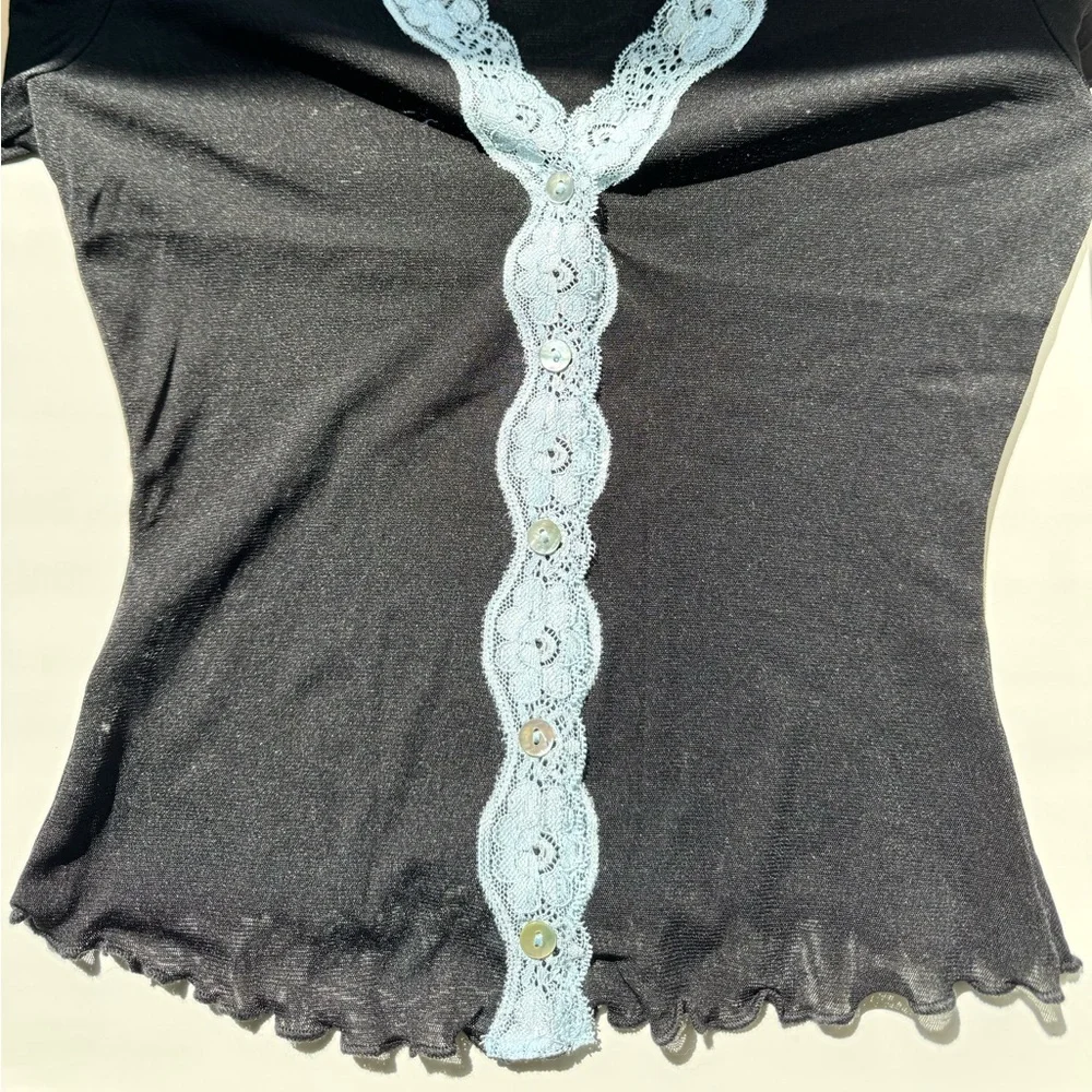 I.AM.GIA Tashi Top – Black - Picture 4 of 11